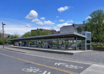 Kingston passenger rail resolution advances to full council vote