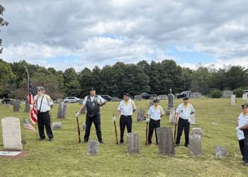 Woodstock adds footstones honoring two Revolutionary War veterans and their service